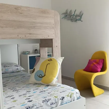 度假居 Altamarea Vacation *